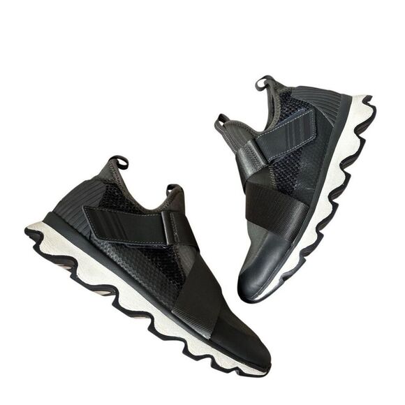 SOREL ALPINE TUNDRA KINETIC ATHLETIC SHOES SNEAKERS size 9 FOREST GREEN - Picture 2 of 9